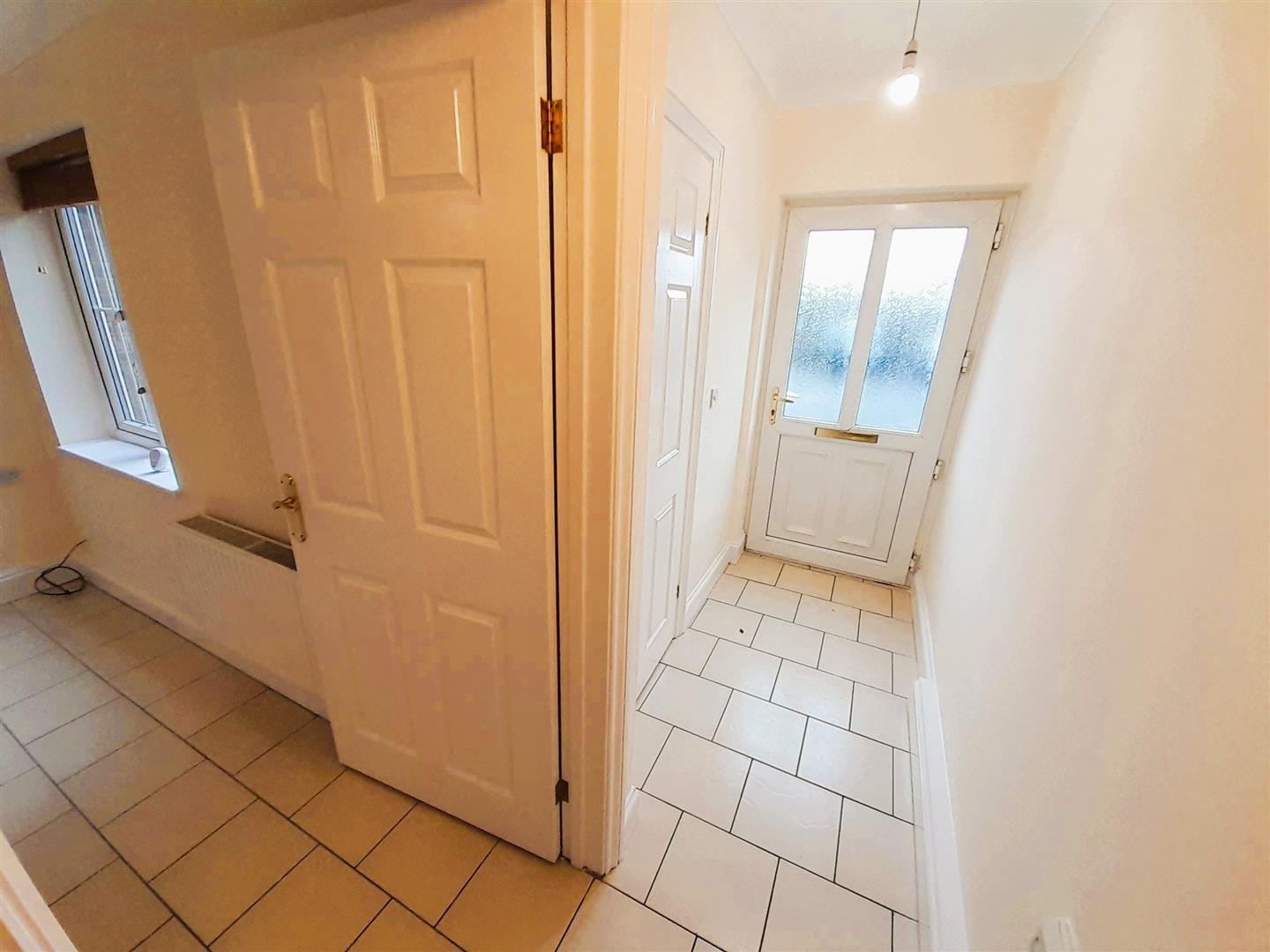 The Avenue, Llwynhendy, SA14 9DW